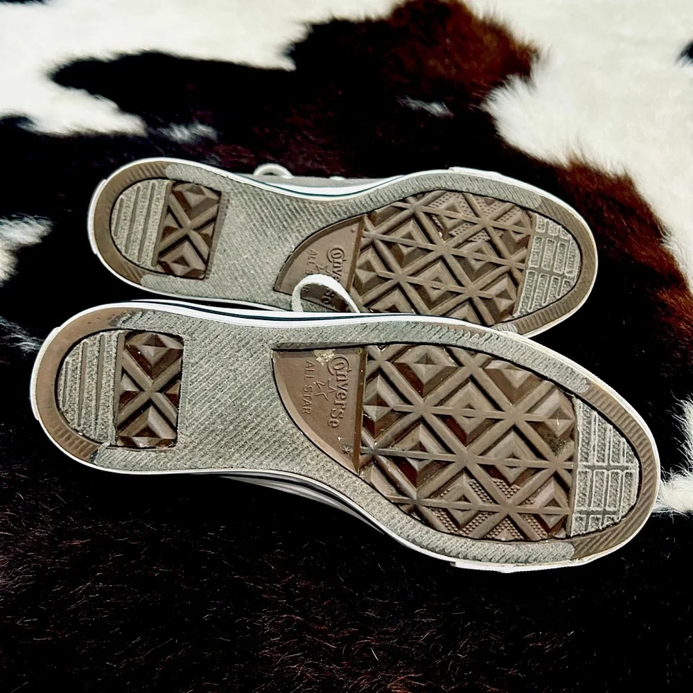 Converse classic sneakers